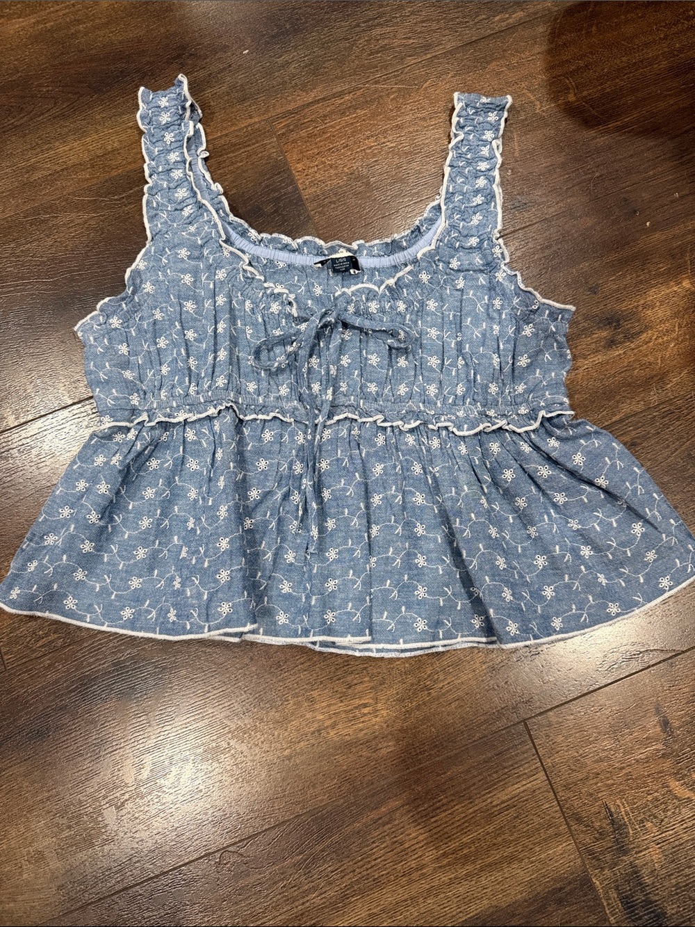 American Eagle Outfitters Blue Floral Peplum Tank
